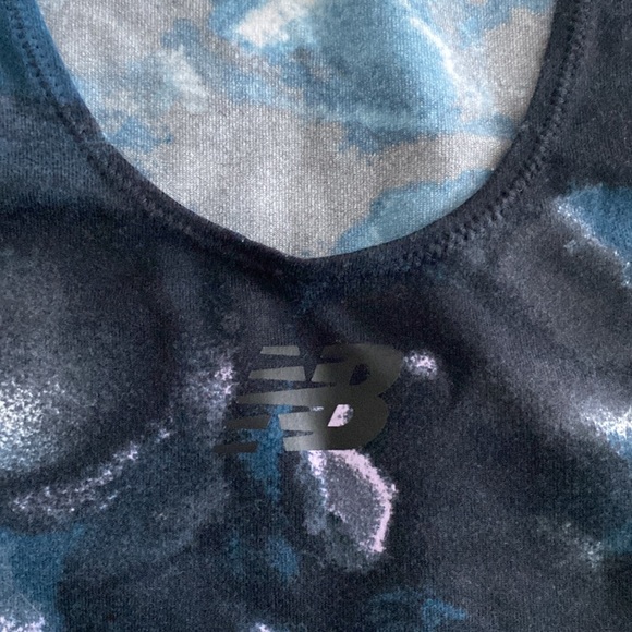 New Balance Running Tank - Picture 3 of 4